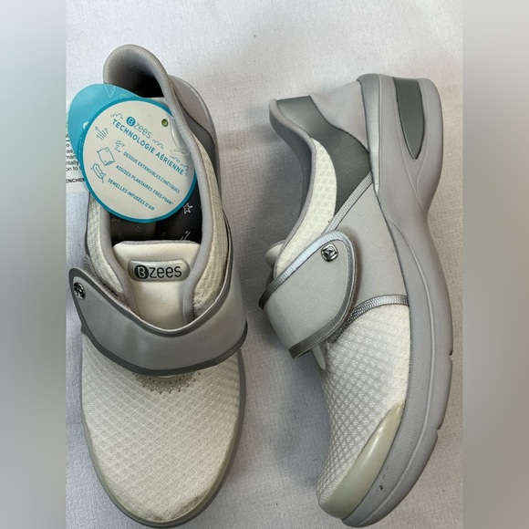 Bzees Roxy Silver and Gray Sneakers Size 6M NWT - Picture 6 of 10